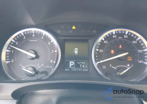 2015 Toyota Highlander Le Plus V6 из США, поврежденный, VIN 5TDBKRFH3FS197580